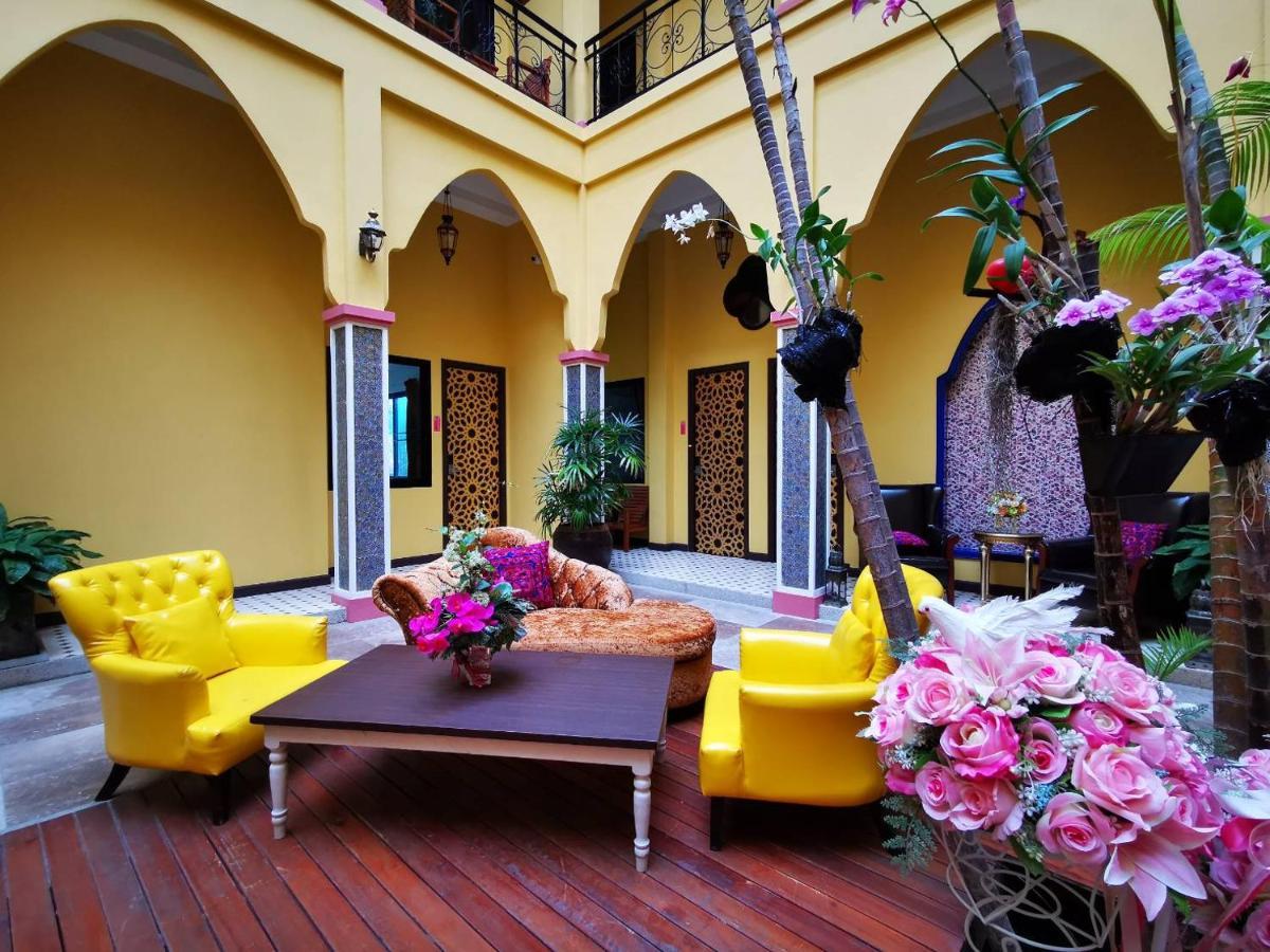 Anchanlina Hotel - Sha Plus Чалонг Экстерьер фото