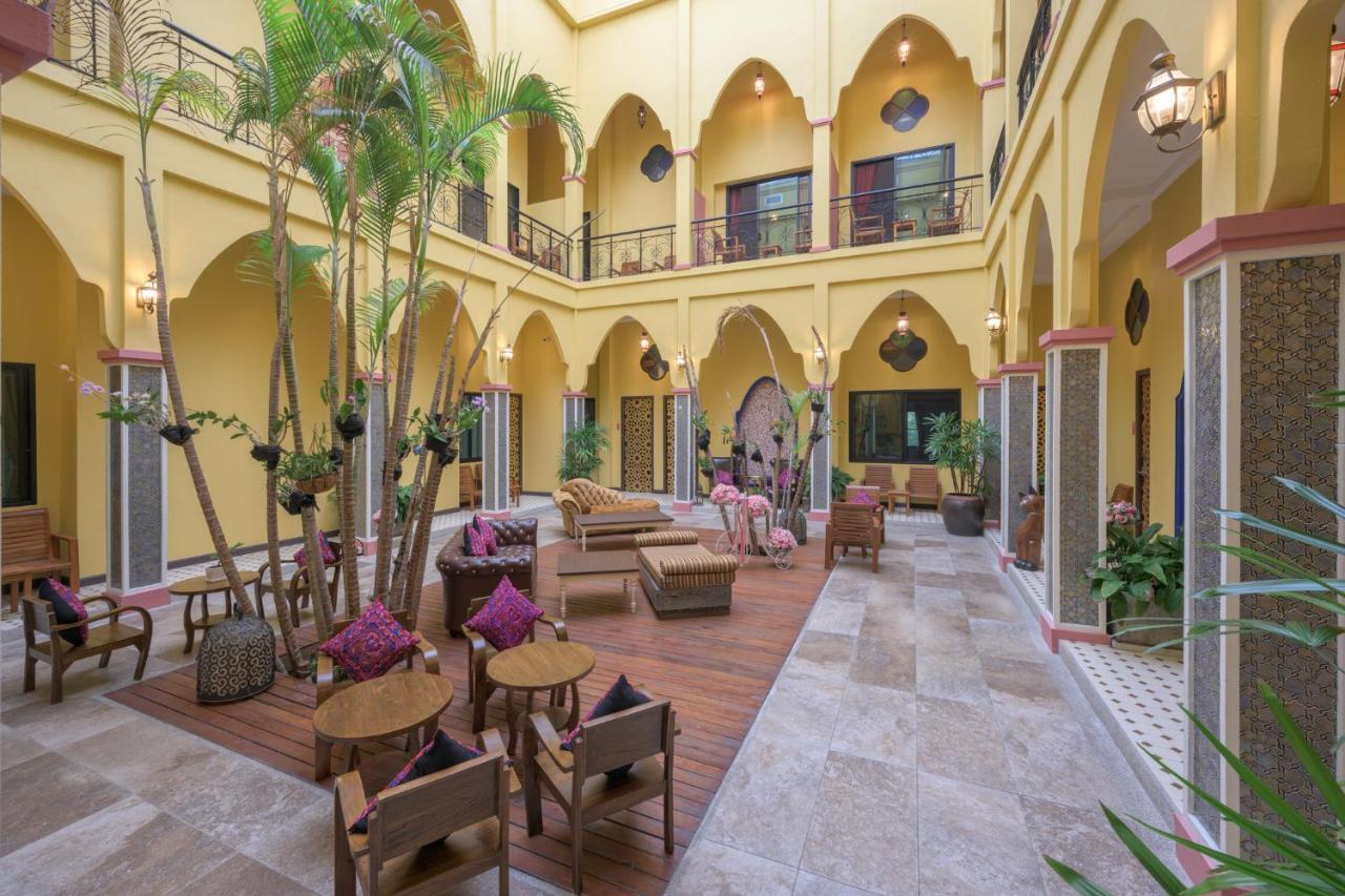 Anchanlina Hotel - Sha Plus Чалонг Экстерьер фото