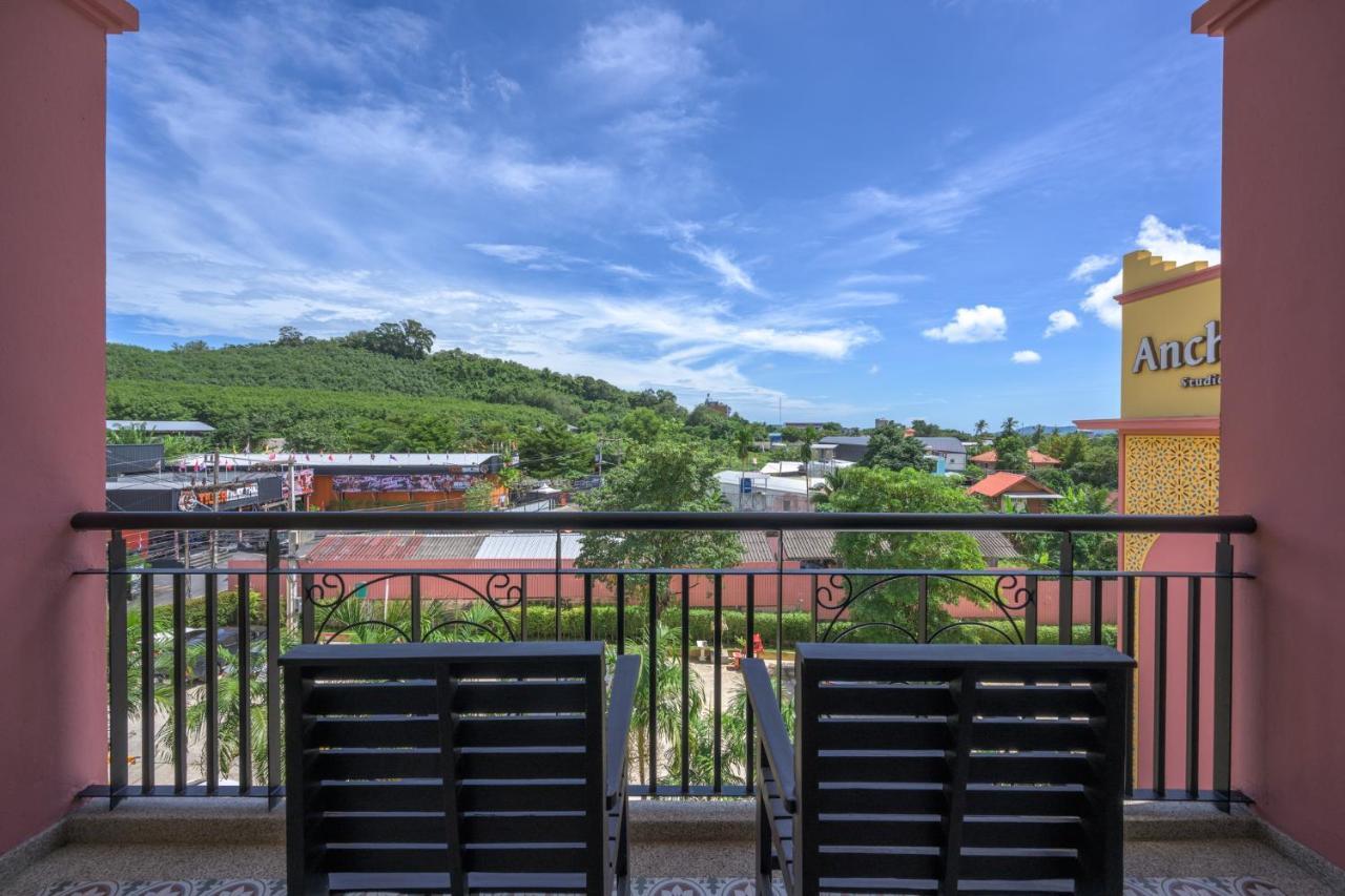 Anchanlina Hotel - Sha Plus Чалонг Экстерьер фото