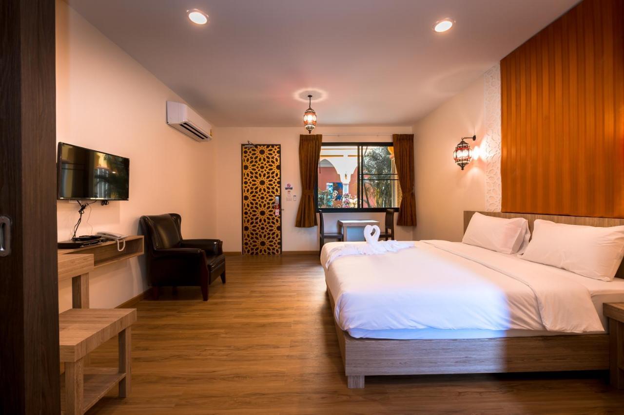 Anchanlina Hotel - Sha Plus Чалонг Экстерьер фото