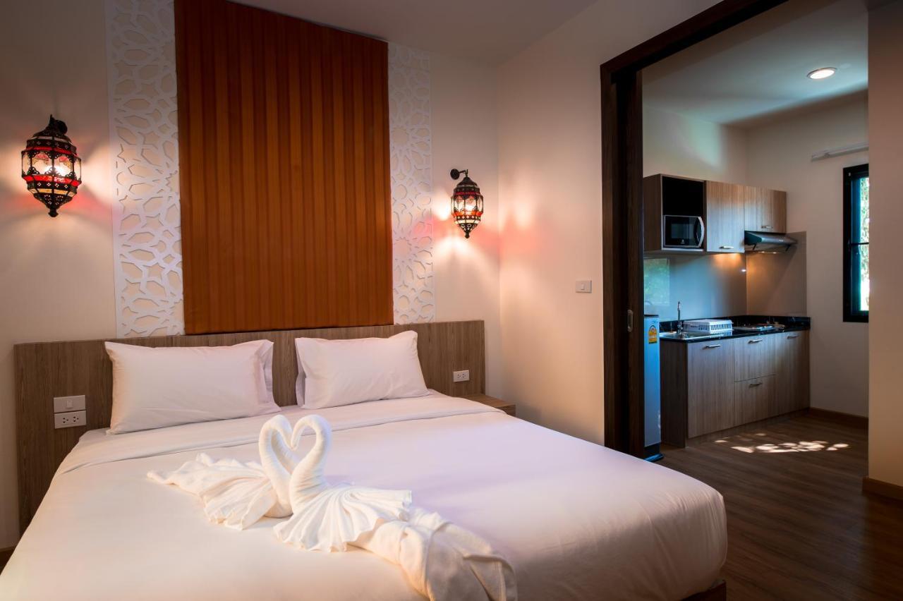 Anchanlina Hotel - Sha Plus Чалонг Экстерьер фото